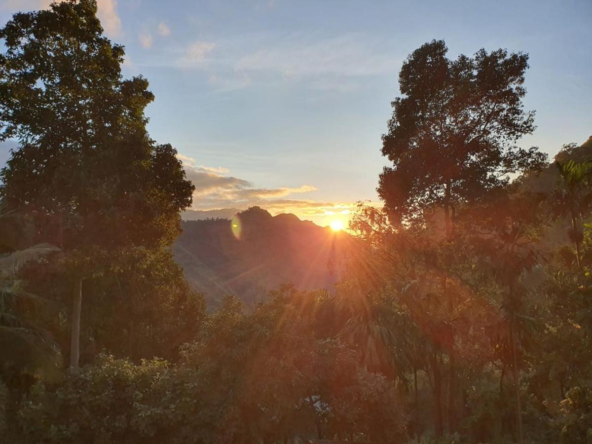 Sunburst View Bed & Breakfast Ella Luaran gambar
